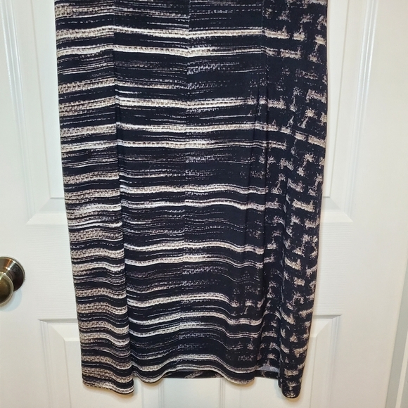 Anne Klein Black Tan White Striped Bodycon Dress Women’s Size 12. - Picture 8 of 11